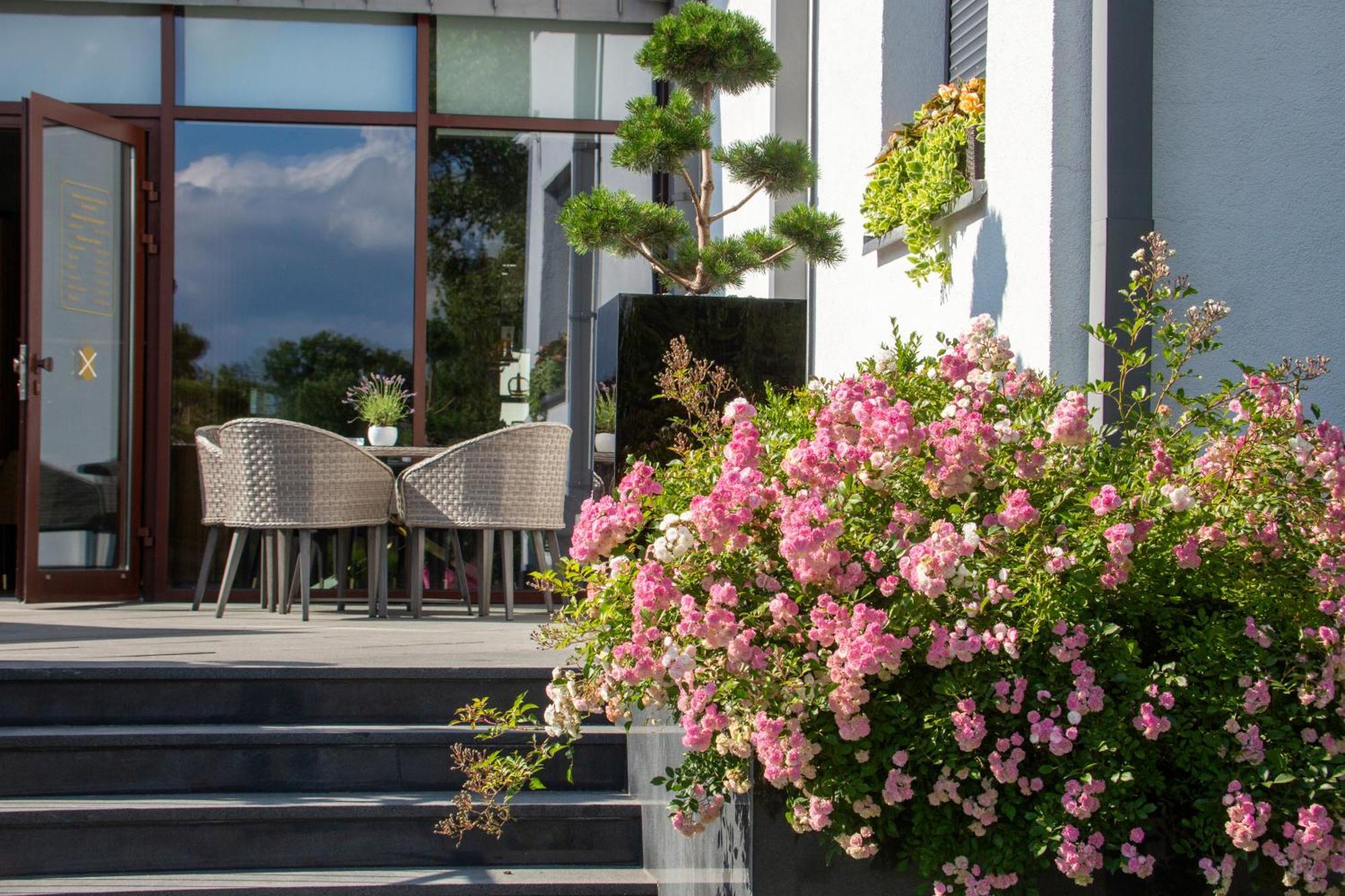 Hotel Saline Inowrocław Buitenkant foto